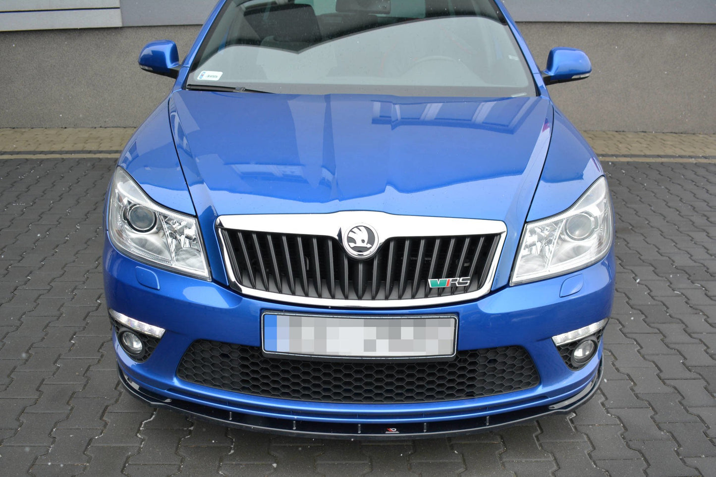Front Ansatz für V1 SKODA OCTAVIA MK2 (RS VERSION) FACELIFT FaceliftING schwarz matt