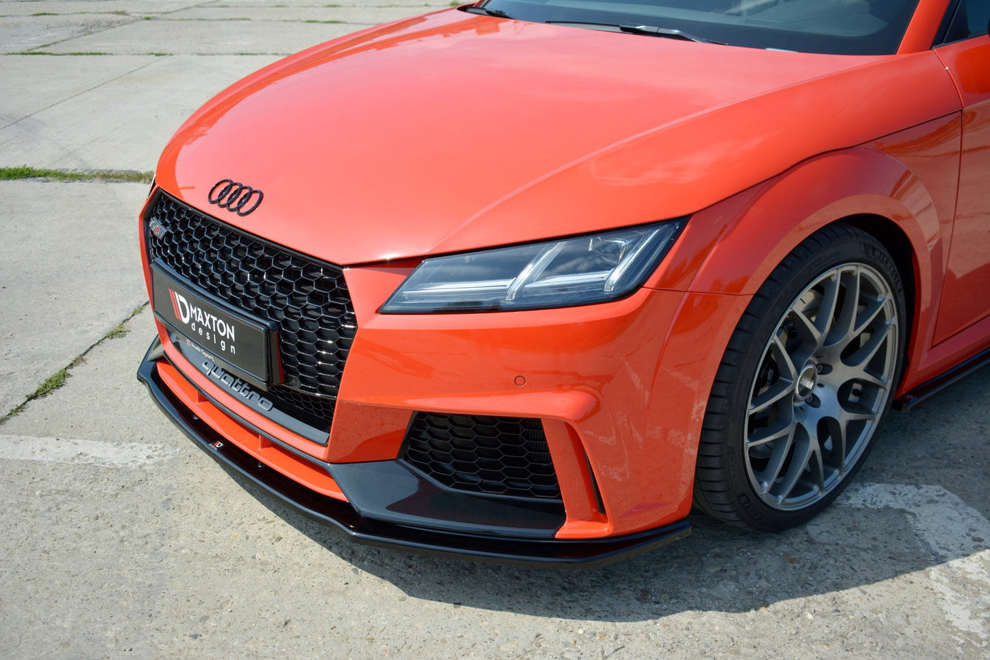 Front Ansatz V.1 für Audi TT RS 8S  schwarz matt