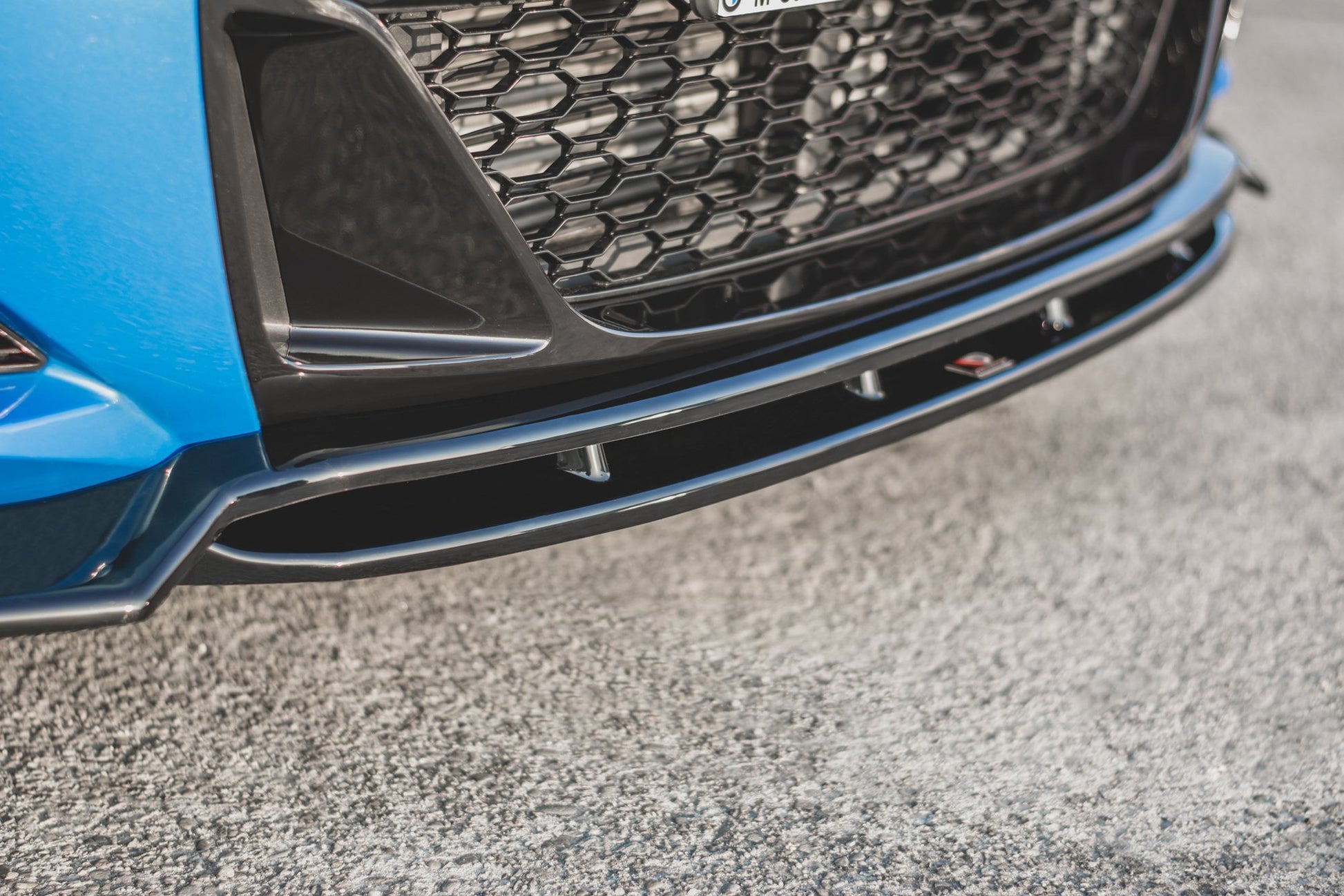 Front Ansatz für BMW X2 F39 M-Paket schwarz matt