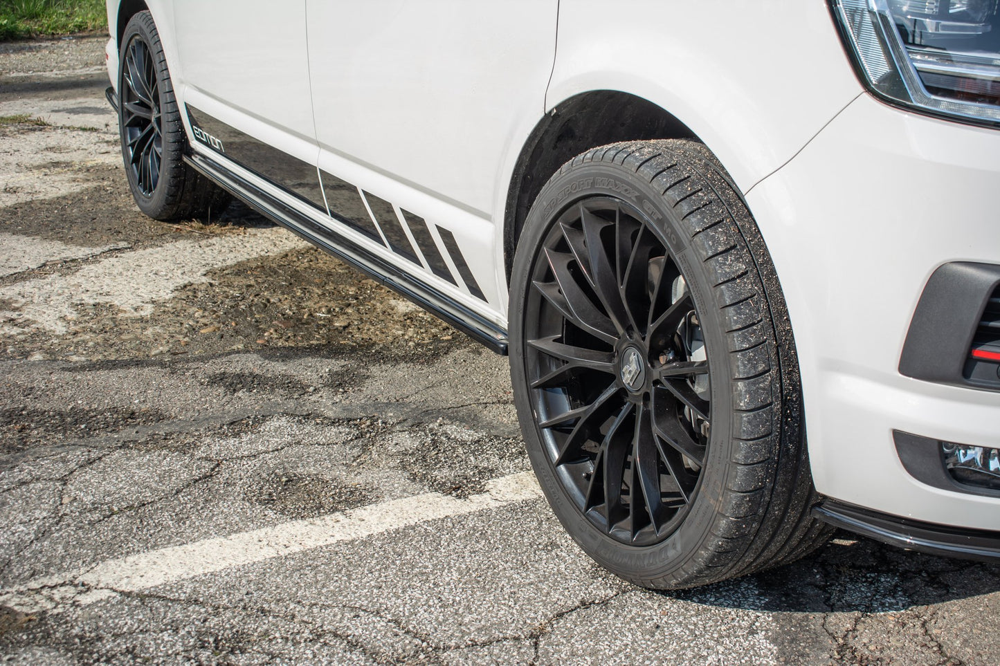 Seitenschweller Ansatz für Volkswagen T6 schwarz Hochglanz