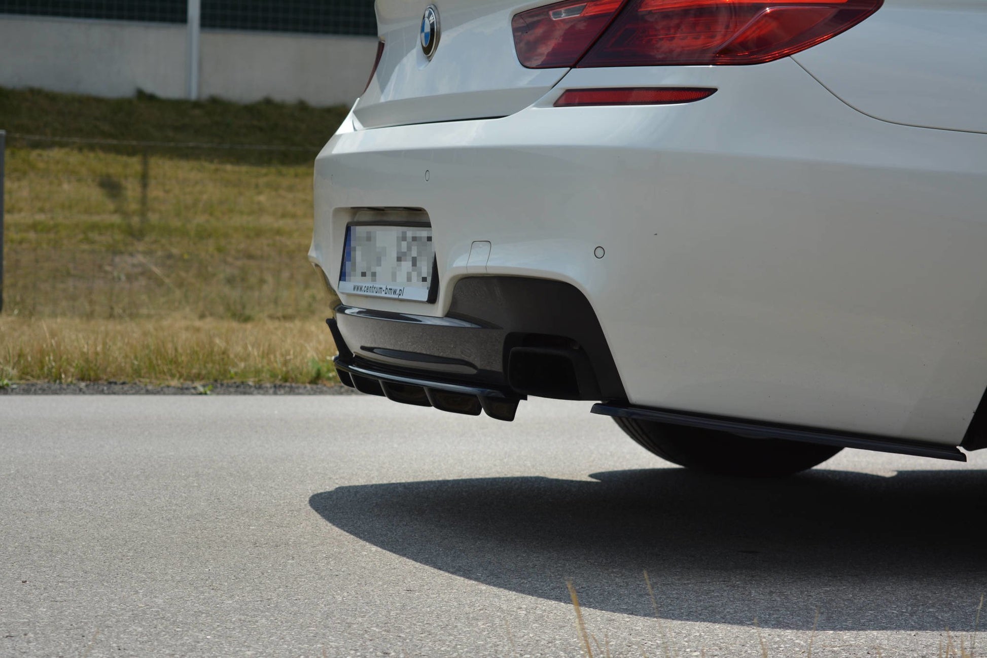 Mittlerer Diffusor Heck Ansatz für BMW 6er Gran Coupé M Paket DTM LOOK schwarz matt