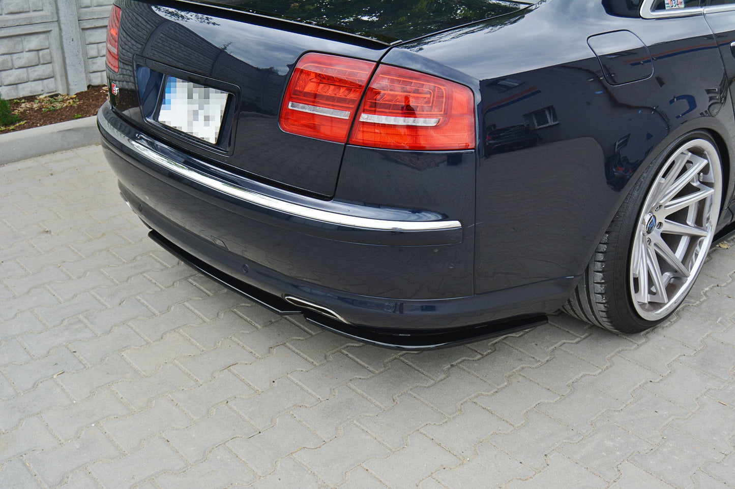 Mittlerer Diffusor Heck Ansatz für AUDI S8 D3  schwarz Hochglanz