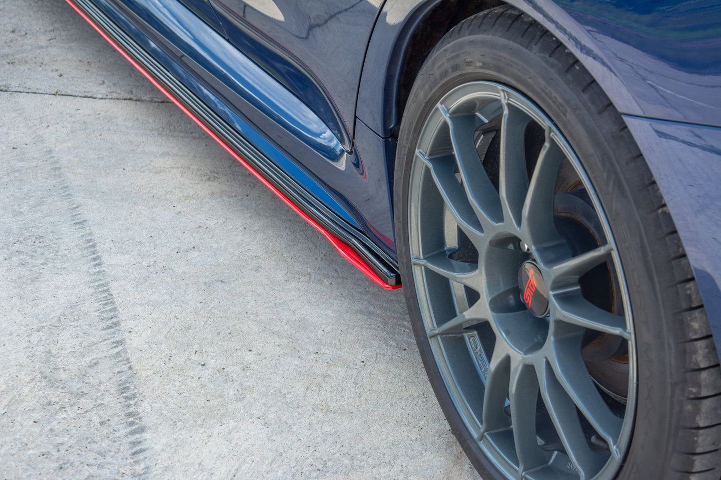 Seitenschweller Ansatz für V.2 für SUBARU WRX STI schwarz Hochglanz