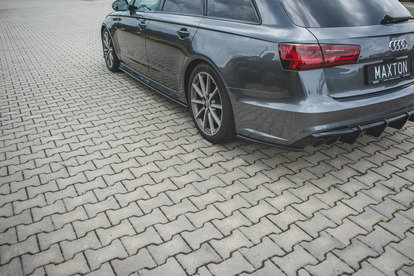 Heck Ansatz Flaps Diffusor für Audi S6 / A6 S-Line C7 FL schwarz matt