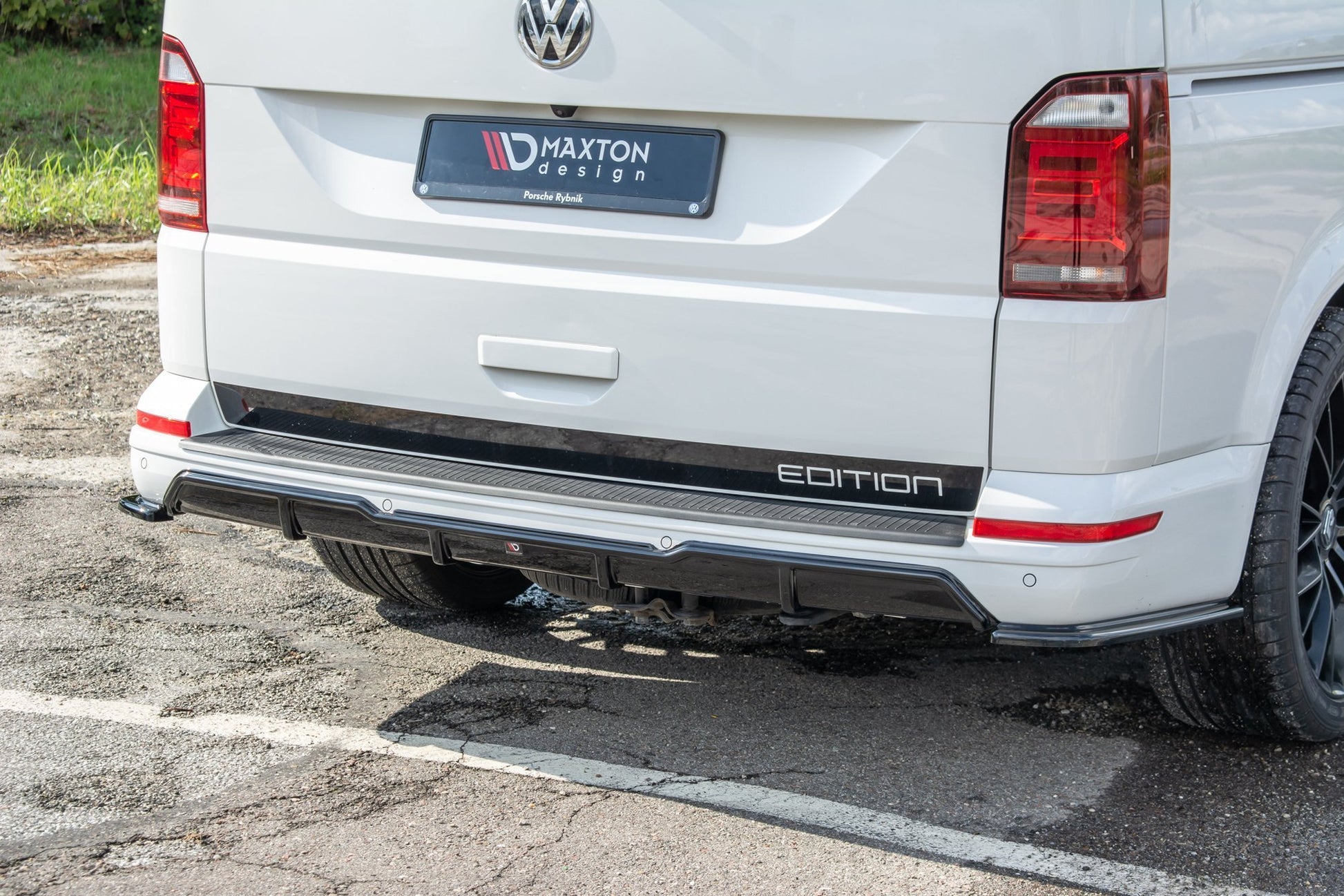 Diffusor Heck Ansatz für Volkswagen T6 Carbon Look