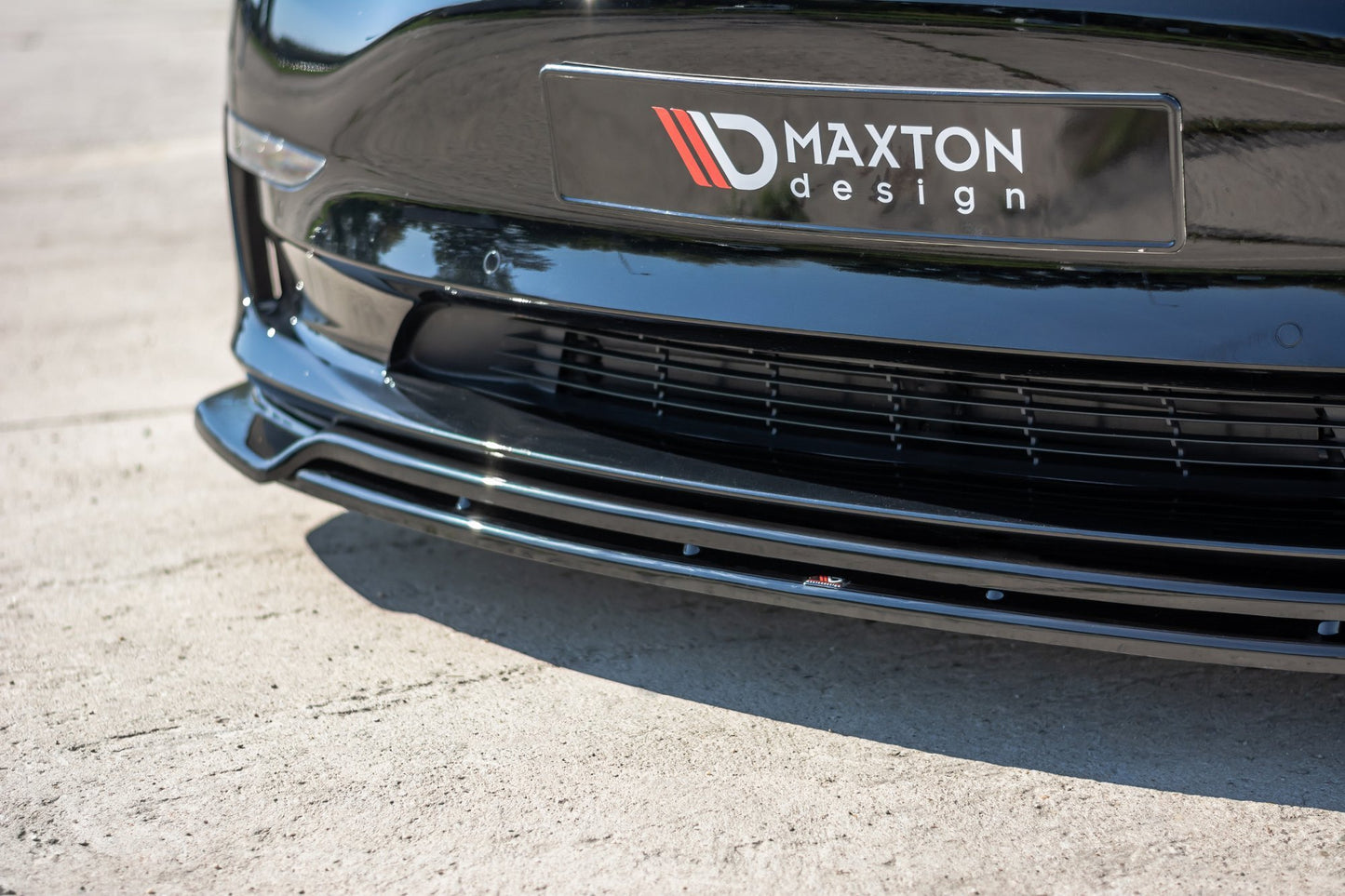 Front Ansatz V.2 für Tesla Model 3 schwarz matt