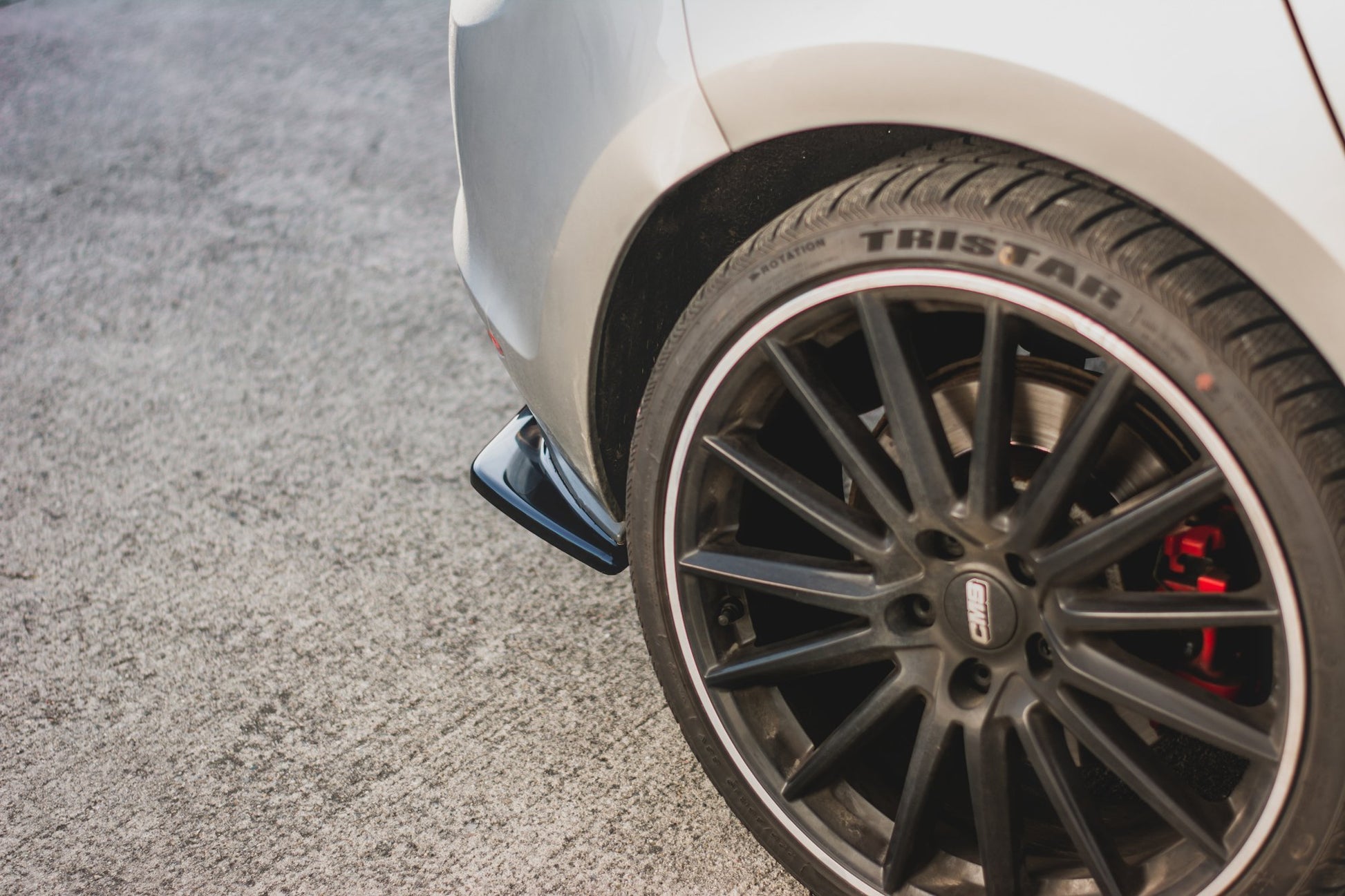 Heck Ansatz Flaps Diffusor V.2 für VW Golf 7 GTI  schwarz Hochglanz