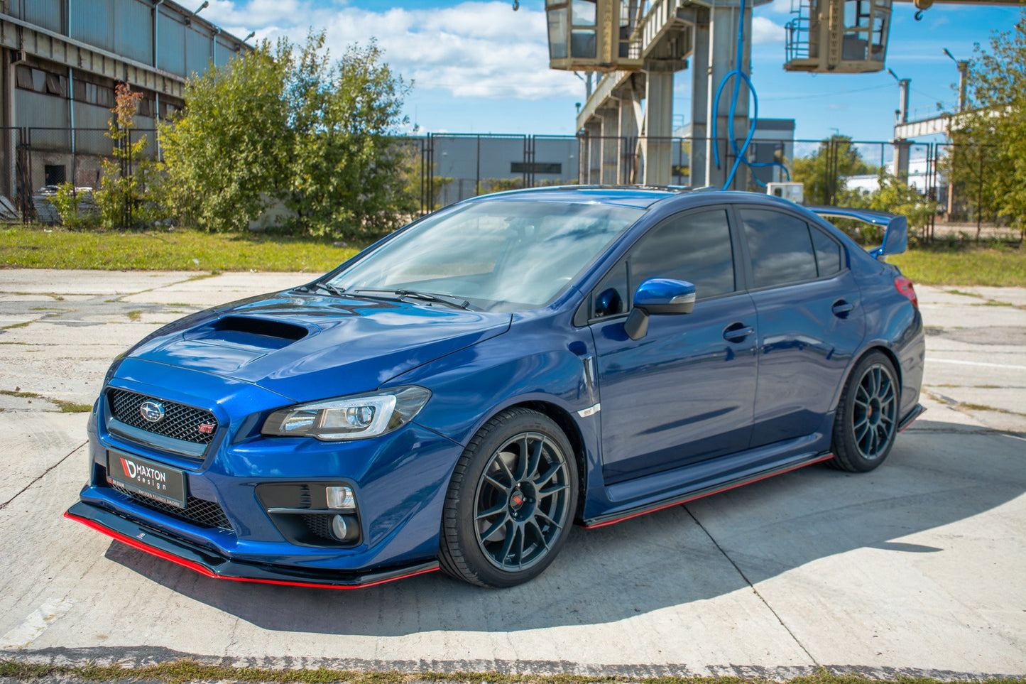Front Ansatz passend für V.3 passend für SUBARU  WRX STI schwarz+Rot Hochglanz