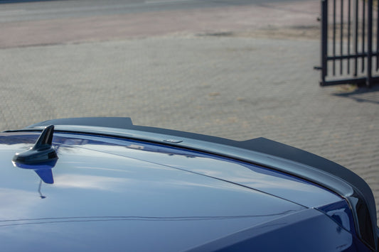 Spoiler CAP V.2 für Volkswagen Golf 7 / 7 Facelift R / R-Line / GTI  Carbon Look