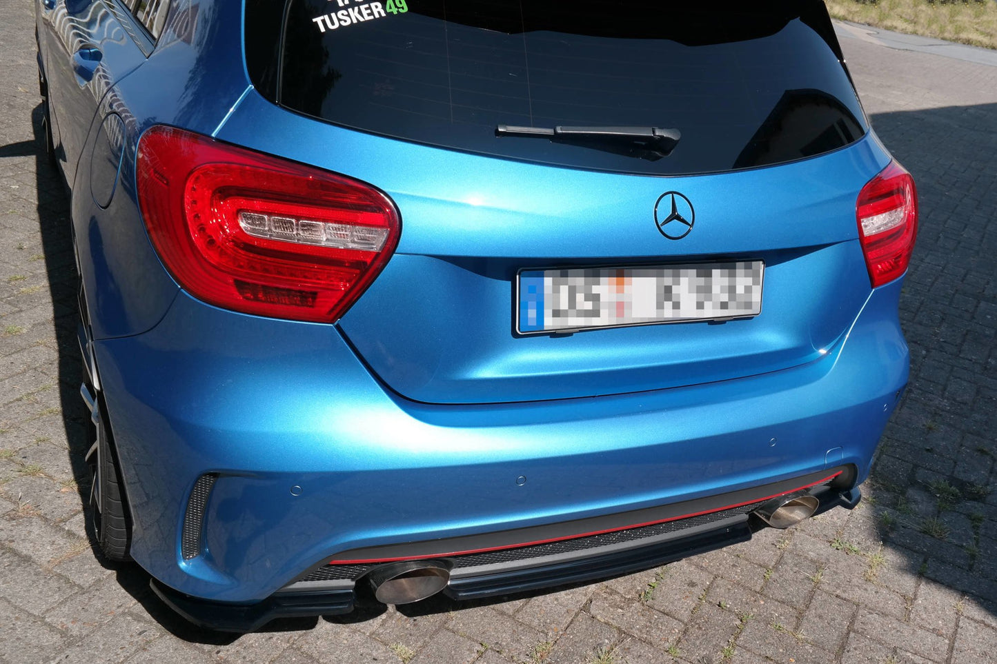Mittlerer Diffusor Heck Ansatz für Mercedes W176 AMG-LINE vor Facelift schwarz matt