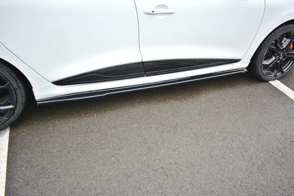 Seitenschweller Ansatz für RENAULT CLIO MK4 RS   Carbon Look