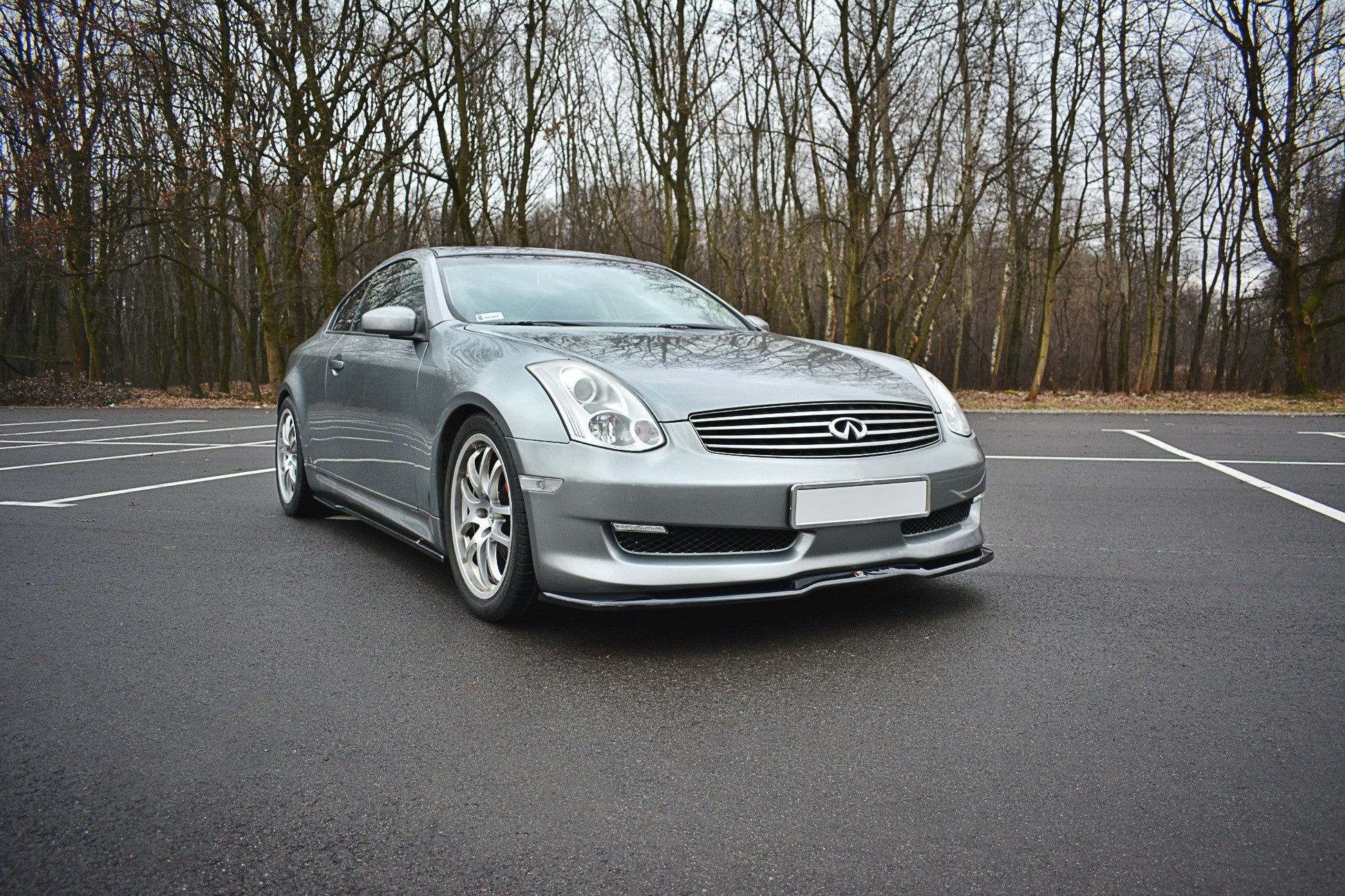 Front Ansatz V.1 für INFINITI G35 COUPE schwarz Hochglanz