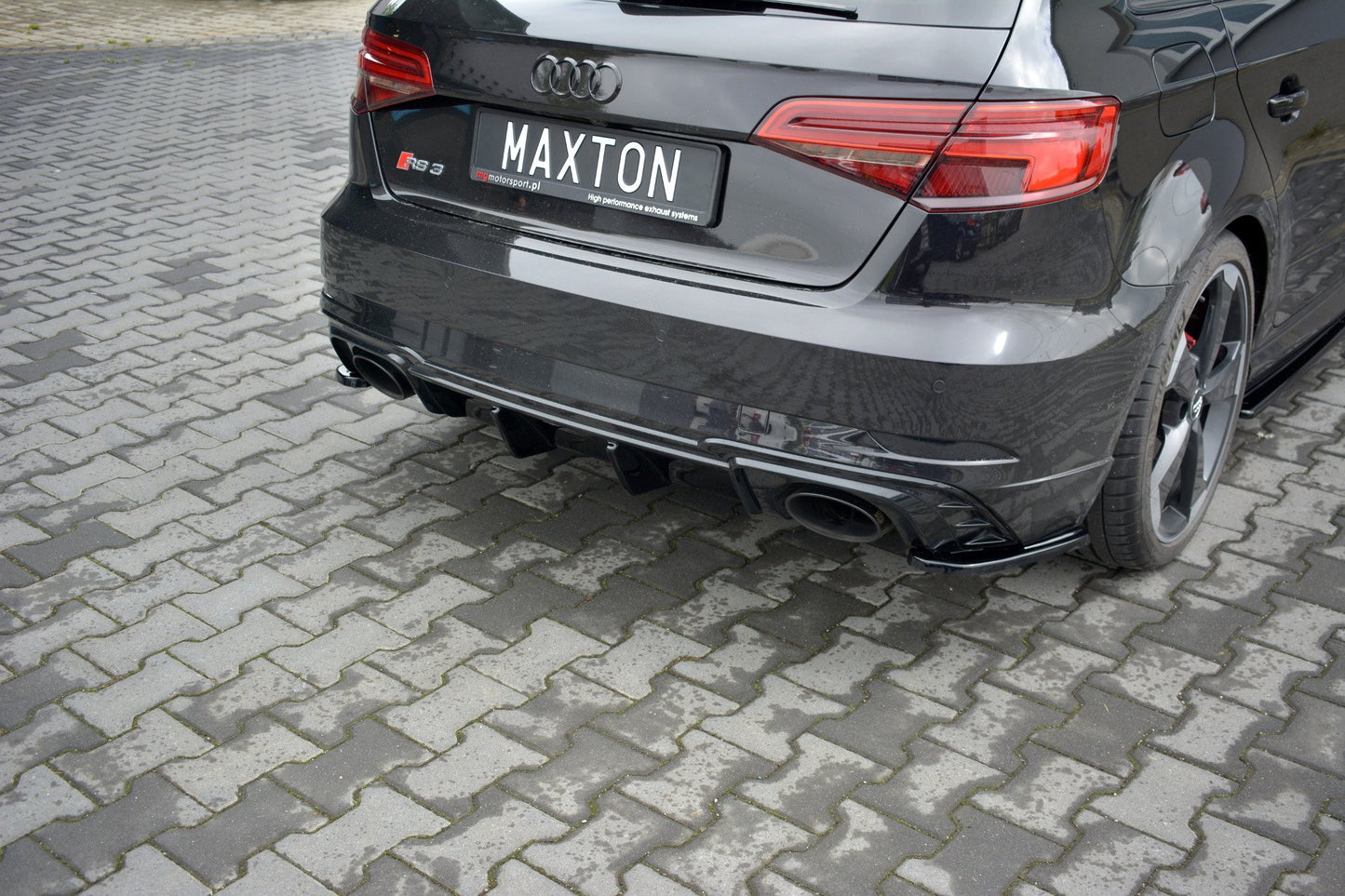 Diffusor Heck Ansatz für Audi RS3 8V FL Sportback schwarz Hochglanz