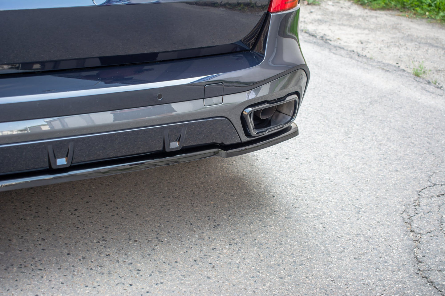Mittlerer Diffusor Heck Ansatz für BMW X5 G05 M Paket Carbon Look
