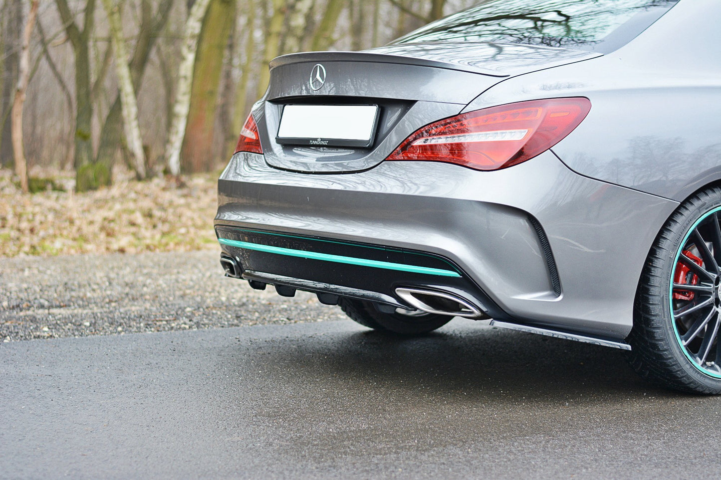 Diffusor Heck Ansatz für Mercedes CLA C117 AMG-LINE FACELIFT  Carbon Look