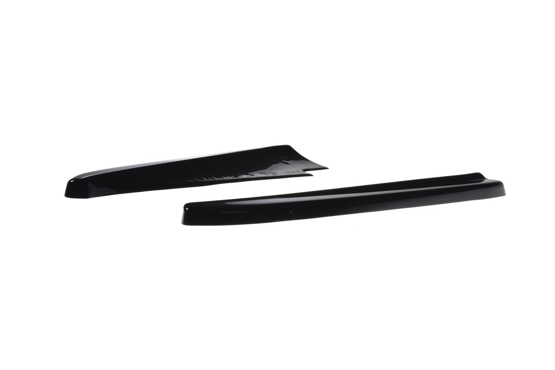 Heck Ansatz Flaps Diffusor für MASERATI QUATTROPORTE MK.6 vor Facelift Carbon Look