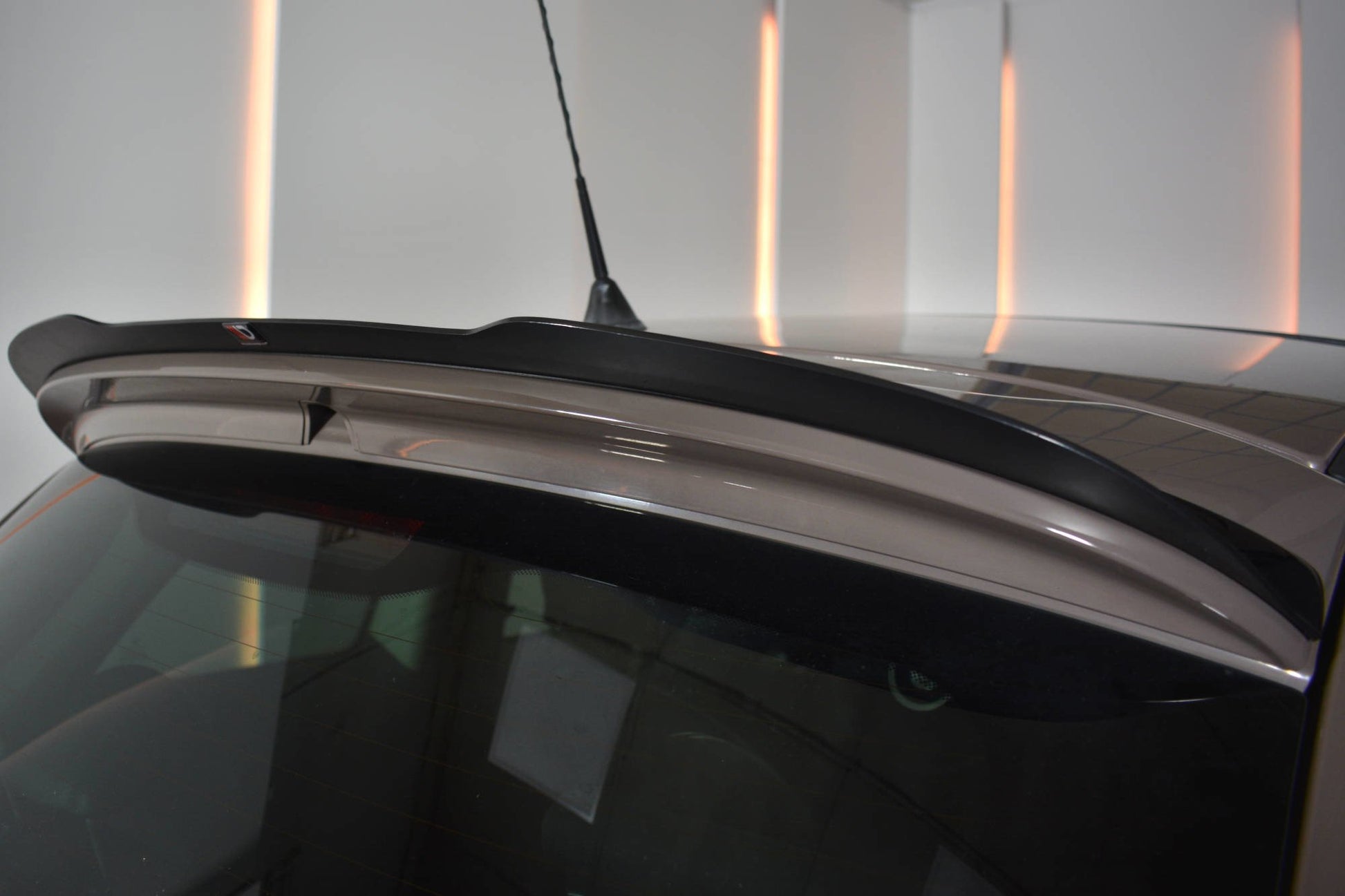 Spoiler CAP für FIAT 500 HATCHBACK SPORT vor Facelift schwarz matt
