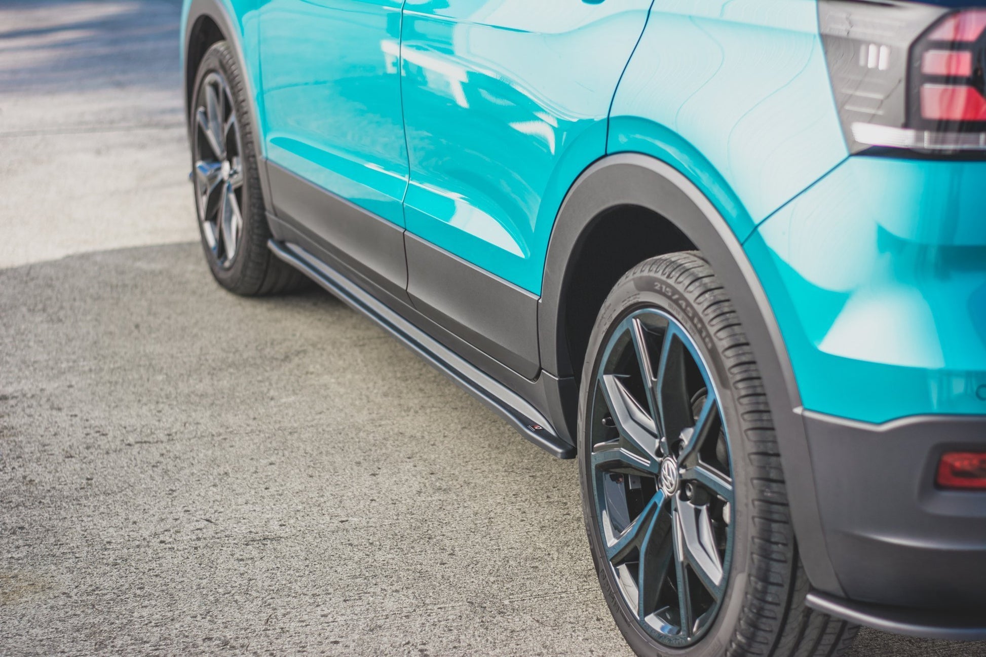 Seitenschweller Ansatz für Volkswagen T-Cross schwarz Hochglanz