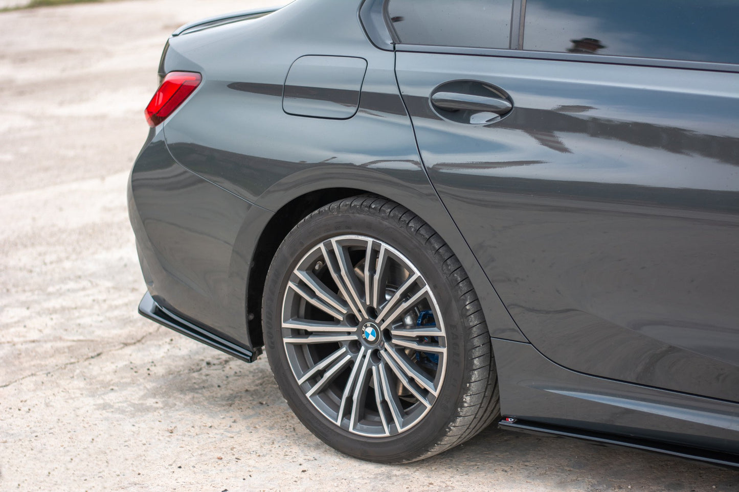 Heck Ansatz Flaps Diffusor für BMW 3er G20 M Paket Carbon Look