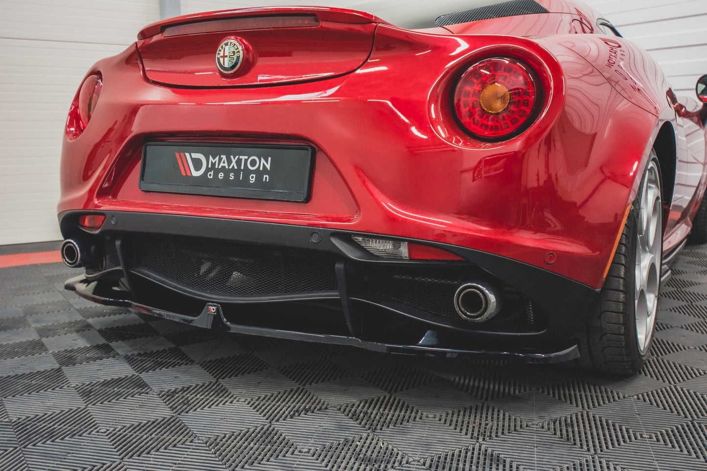 Mittlerer Diffusor Heck Ansatz für Alfa Romeo 4C Carbon Look