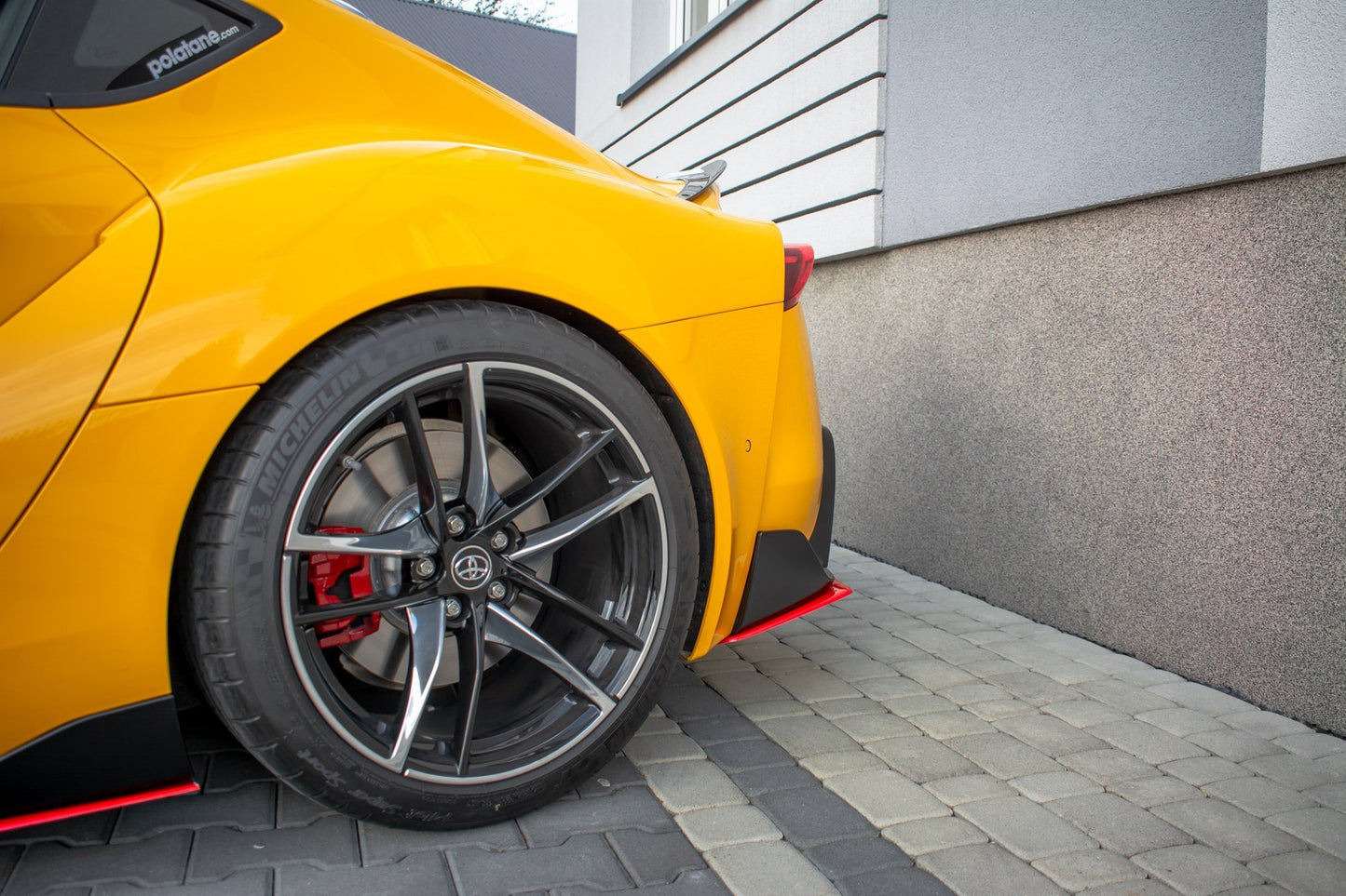 Heck Ansatz Flaps Diffusor V.2 für Toyota Supra Mk5 schwarz Hochglanz