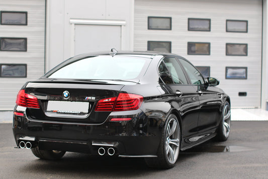 Heck Ansatz Flaps Diffusor für BMW M5 F10 Carbon Look