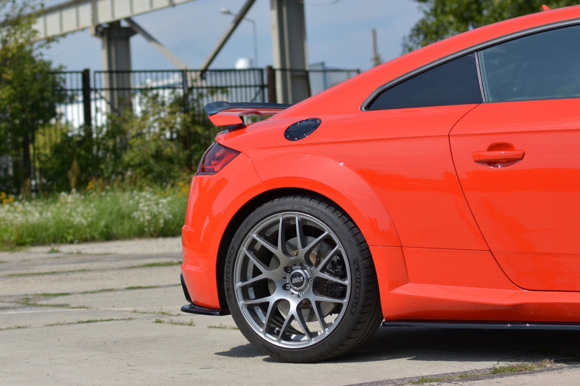 Heck Ansatz Flaps Diffusor für Audi TT RS 8S schwarz matt