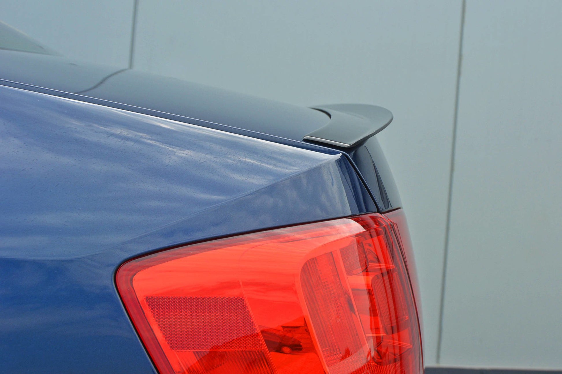Spoiler CAP für VOLKSWAGEN JETTA MK6 SEDAN vor Facelift schwarz matt