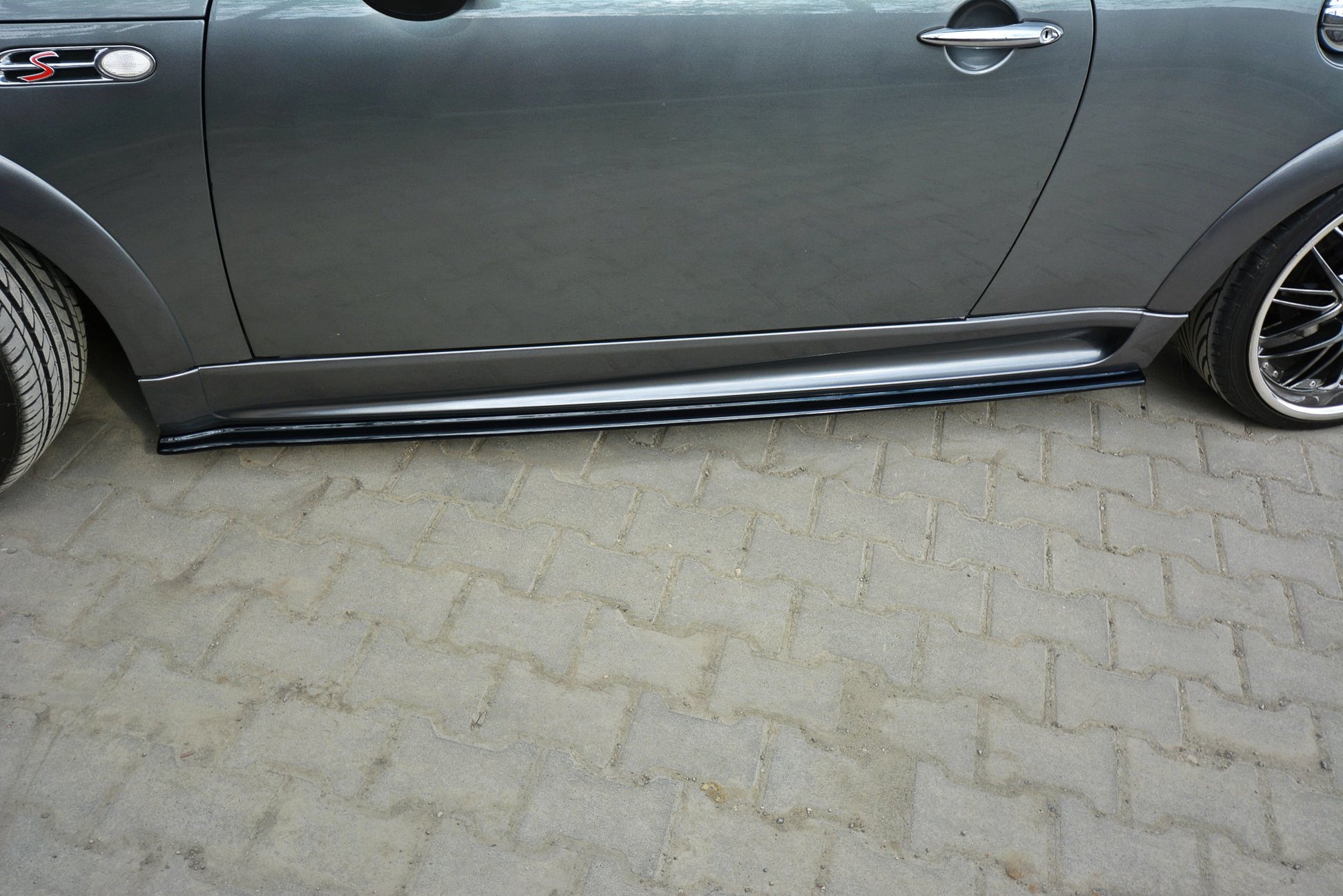 Seitenschweller Ansatz für MINI R53 COOPER S JCW Carbon Look