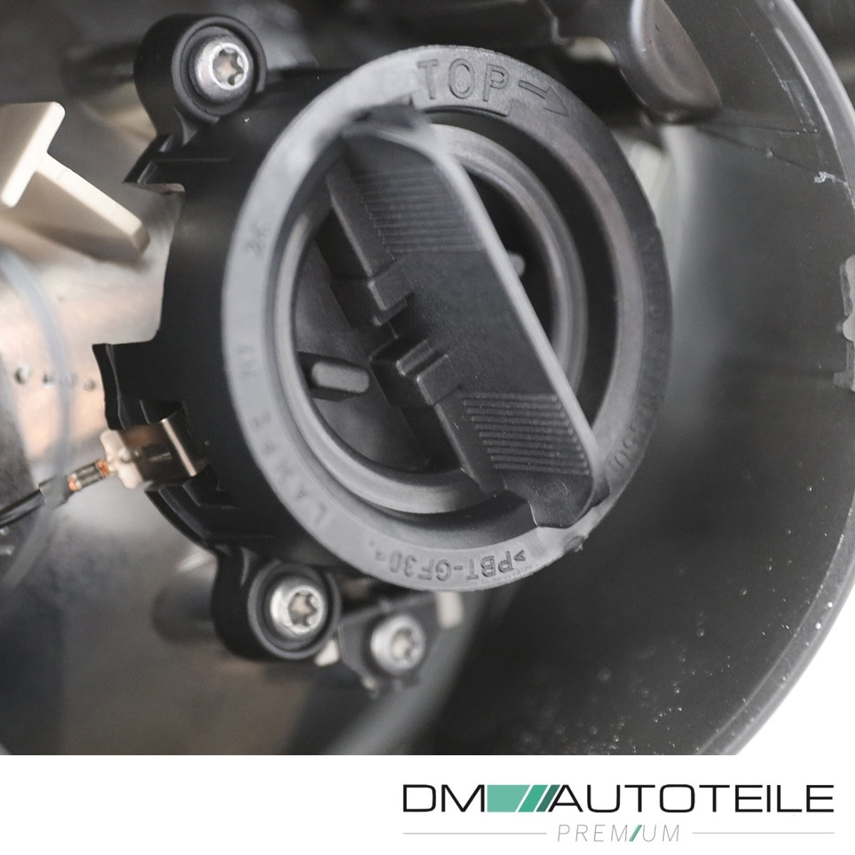 Hella Scheinwerfer H7 Blinker weiß rechts passt für VW Golf Plus (521) ab 04-08