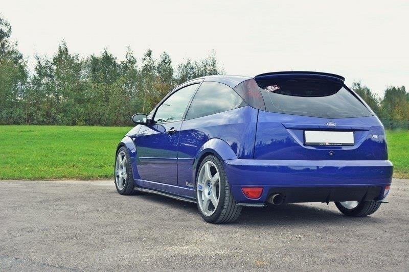 Heck Ansatz Flaps Diffusor für Ford Focus RS Mk1 schwarz Hochglanz