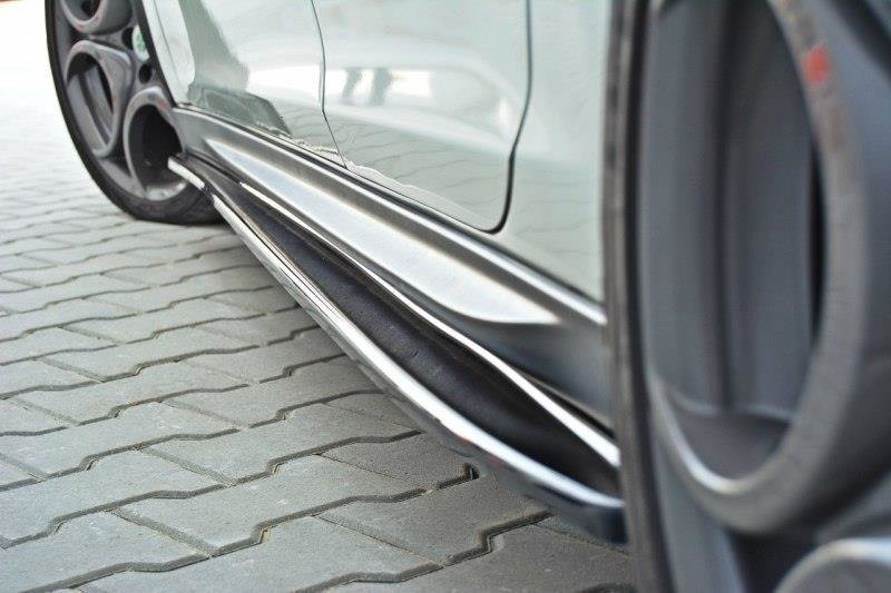 Seitenschweller Ansatz für V.1 für Alfa Romeo Giulietta schwarz Hochglanz