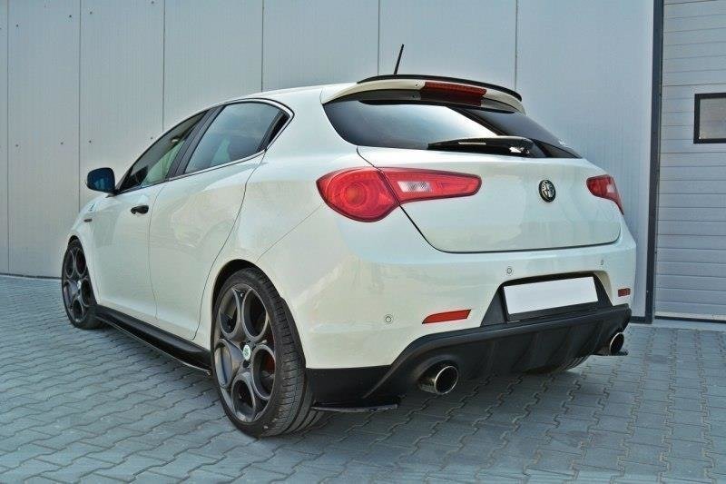 Heck Ansatz Flaps Diffusor für ALFA ROMEO GIULIETTA Zender Carbon Look