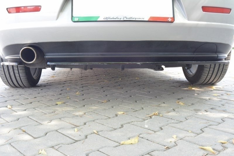 Mittlerer Diffusor Heck Ansatz für ALFA ROMEO 159 im DTM LOOK Carbon Look