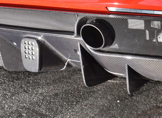 Heckdiffusor Luftöffnung (3 Stück) in Sichtcarbon Ferrari 488 GTB