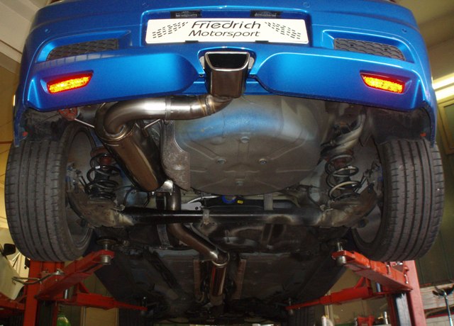 3 Zoll (76mm) Anlage mittig Opel Astra H GTC OPC