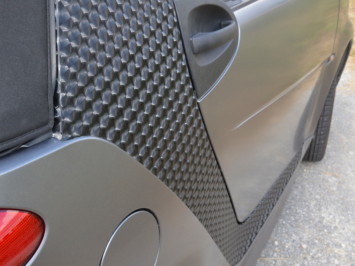 Auto Folie 3D schwarz selbstklebend 1 Rolle = 1,52m x 15m