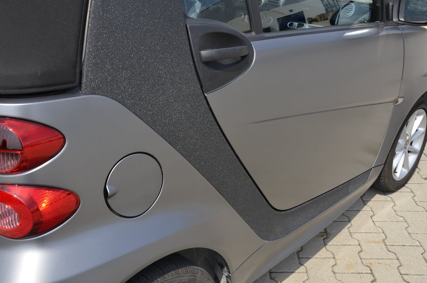 Auto Folie glitzernd schwarz selbstklebend 1 Rolle = 0,5m x 2m