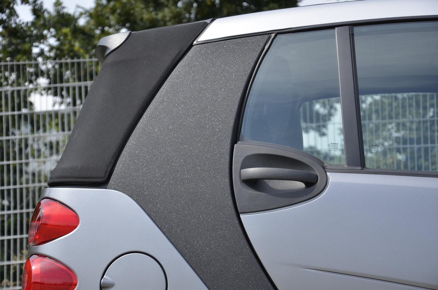 Auto Folie glitzernd schwarz selbstklebend 1 Rolle = 0,5m x 2m