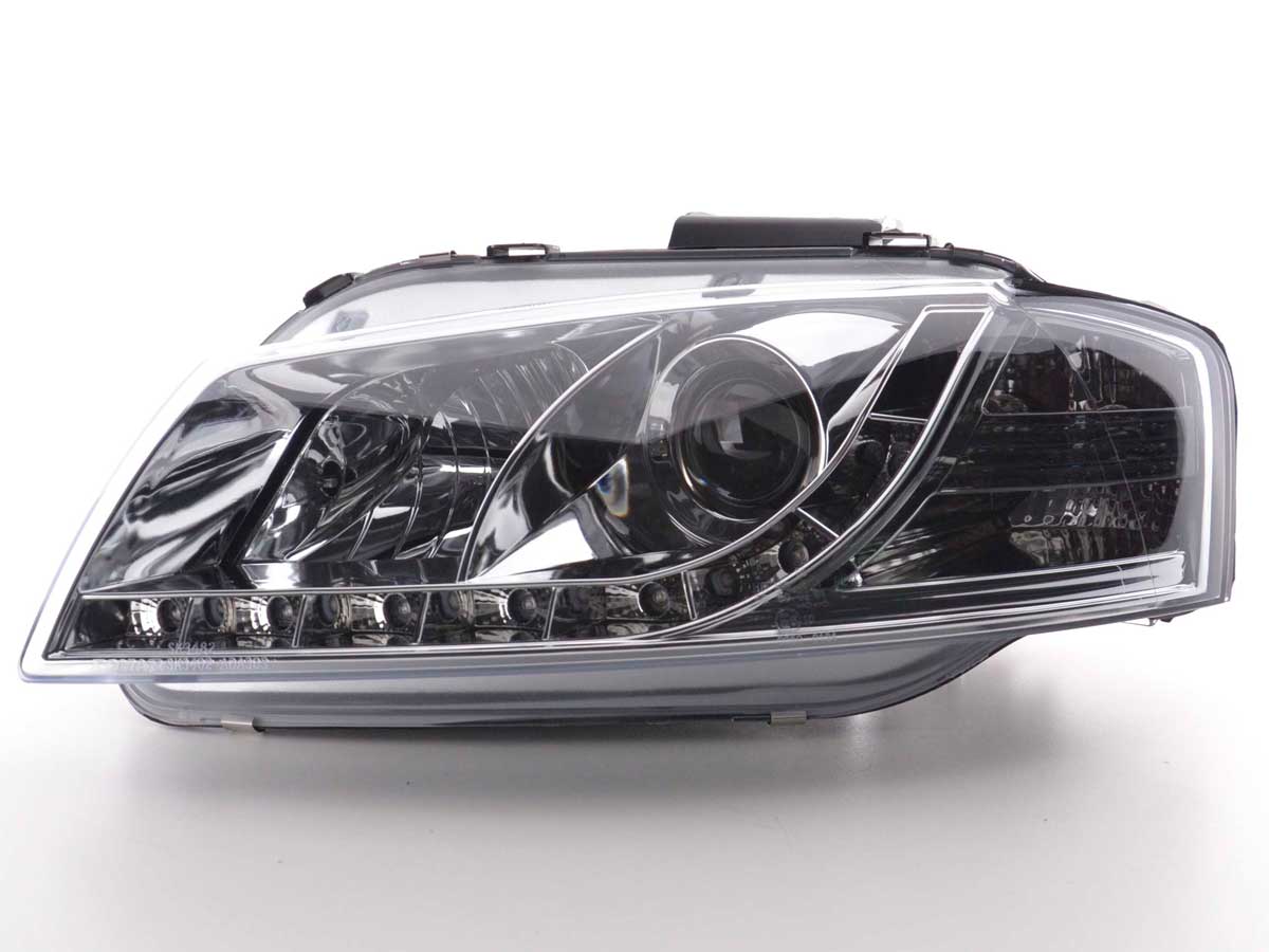 Scheinwerfer Set Daylight LED TFL-Optik Audi A3 Typ 8P Bj. 03-07 chrom
