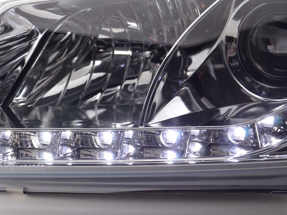 Scheinwerfer Set Daylight LED TFL-Optik Audi A3 Typ 8P Bj. 03-07 chrom