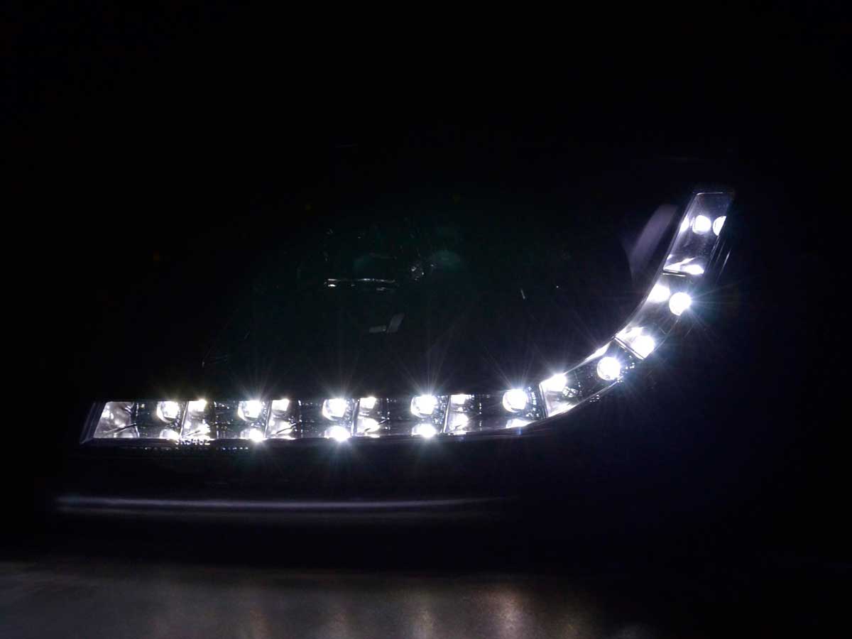 Scheinwerfer Set Daylight LED TFL-Optik Audi A3 Typ 8P Bj. 03-07 schwarz