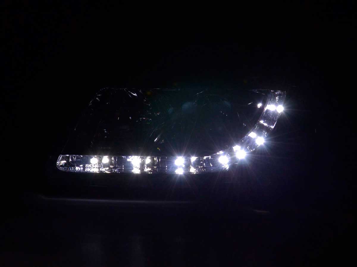 Scheinwerfer Set Daylight LED TFL-Optik Audi A3 Typ 8L Bj. 96-00 chrom