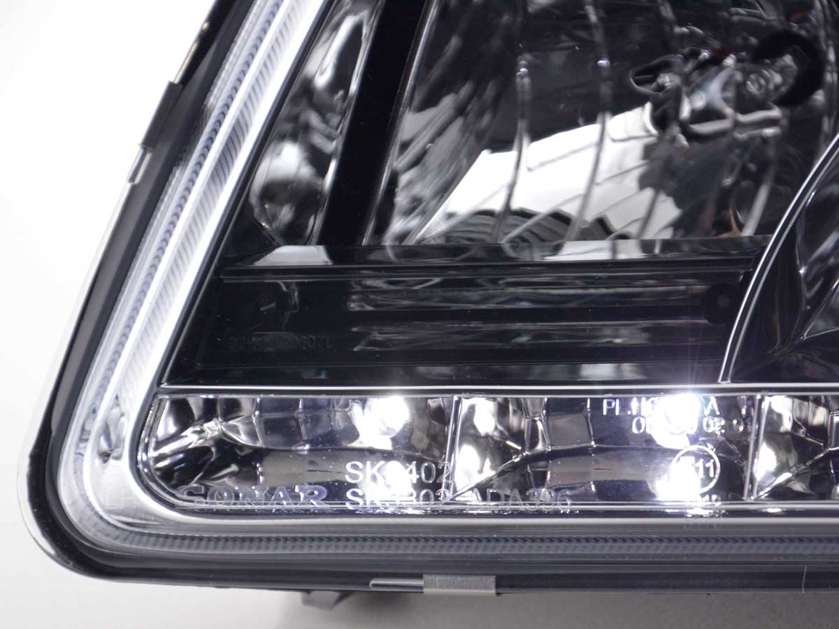 Scheinwerfer Set Daylight LED TFL-Optik Audi A3 Typ 8L Bj. 96-00 chrom
