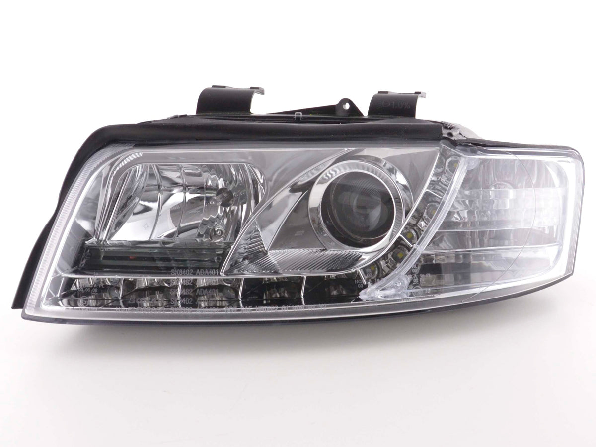 Scheinwerfer Daylight Audi A4 Typ 8E Bj. 01-04 chrom
