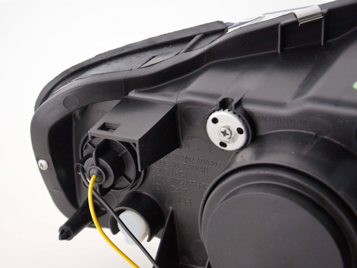 Scheinwerfer Set Daylight LED Tagfahrlicht Audi A4 Typ 8E Bj. 04-08 chrom