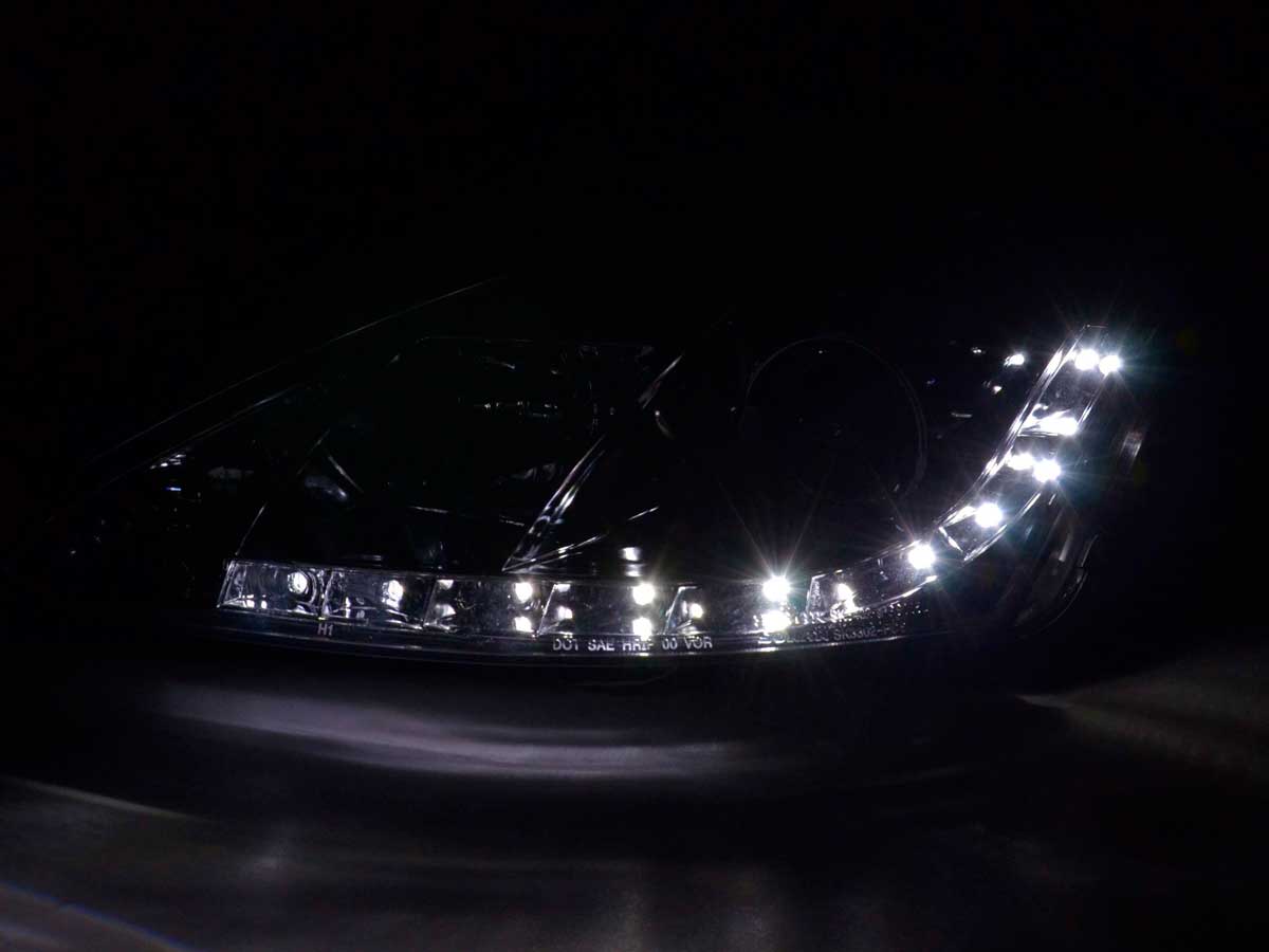 Scheinwerfer Set Daylight LED TFL-Optik Ford Focus 3/4/5-trg. Bj. 01-04 chrom