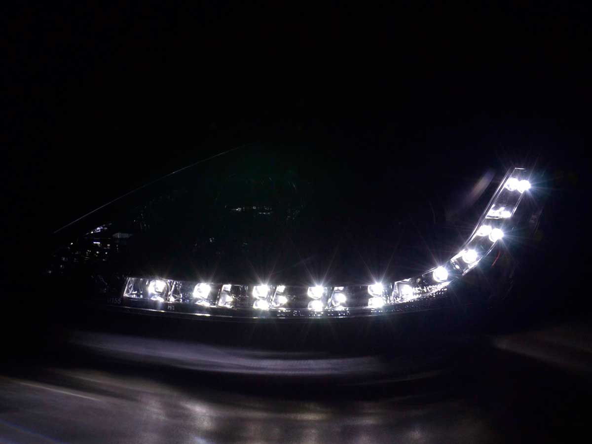 Scheinwerfer Set Daylight LED TFL-Optik Ford Focus 3/4/5-trg. Bj. 01-04 schwarz