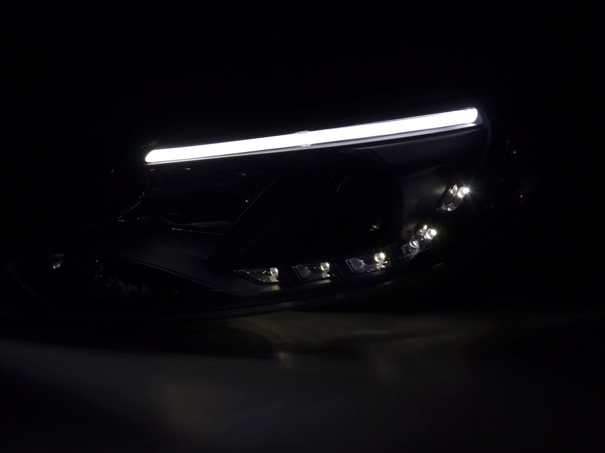 Scheinwerfer Set Daylight LED TFL-Optik Ford Focus 3 Bj. 2010- schwarz