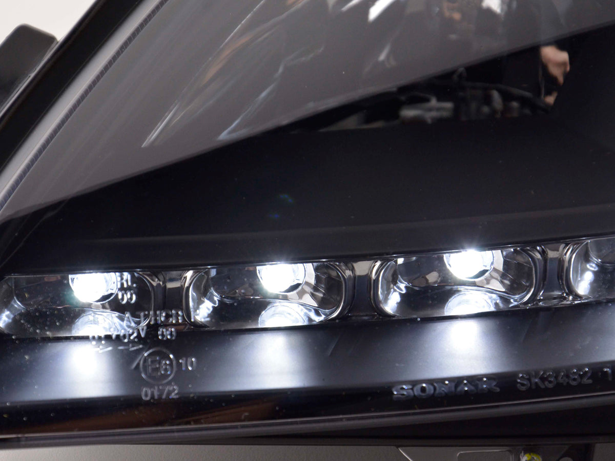 Scheinwerfer Set Daylight LED Tagfahrlicht Mercedes SLK R171 schwarz